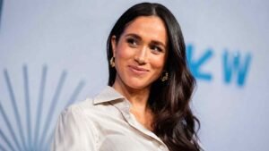 meghan markle urges young girls trust instincts